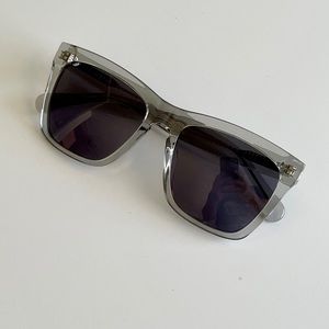 BRAND NEW Illesteva Los Feliz Smoke/Grey Sunglasses.